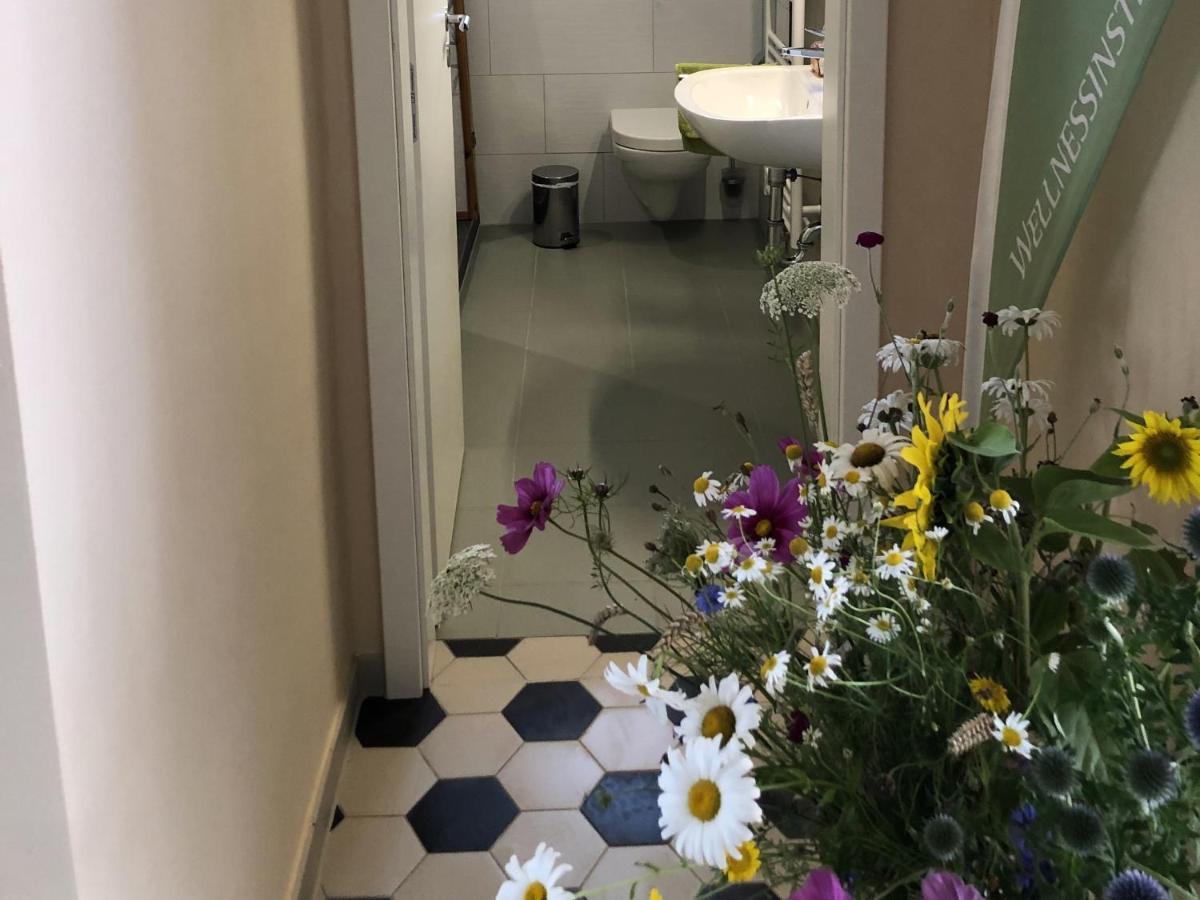 Altes Pfarrhaus Neustaedt Hotel Neustadt  Kültér fotó