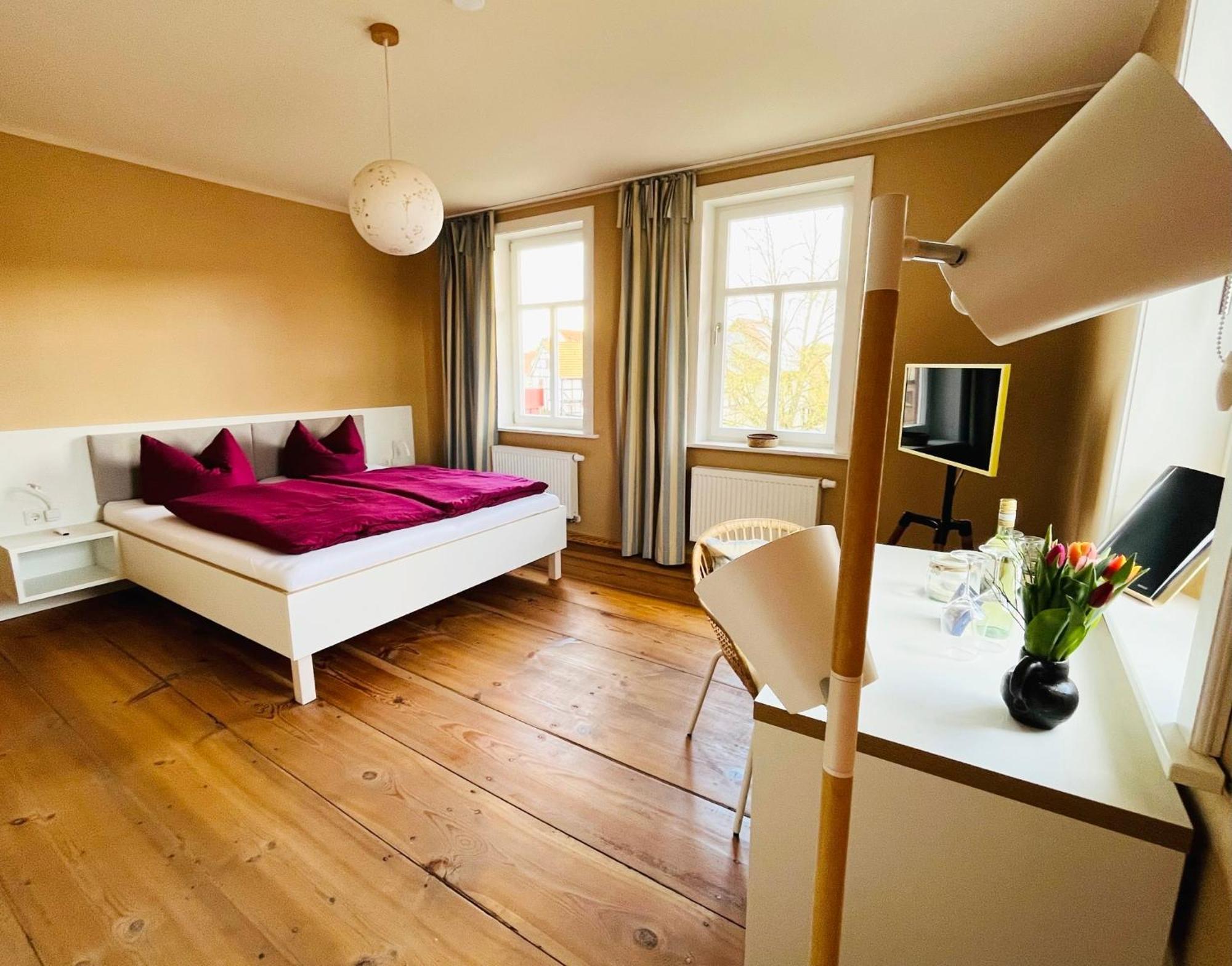 Altes Pfarrhaus Neustaedt Hotel Neustadt  Kültér fotó