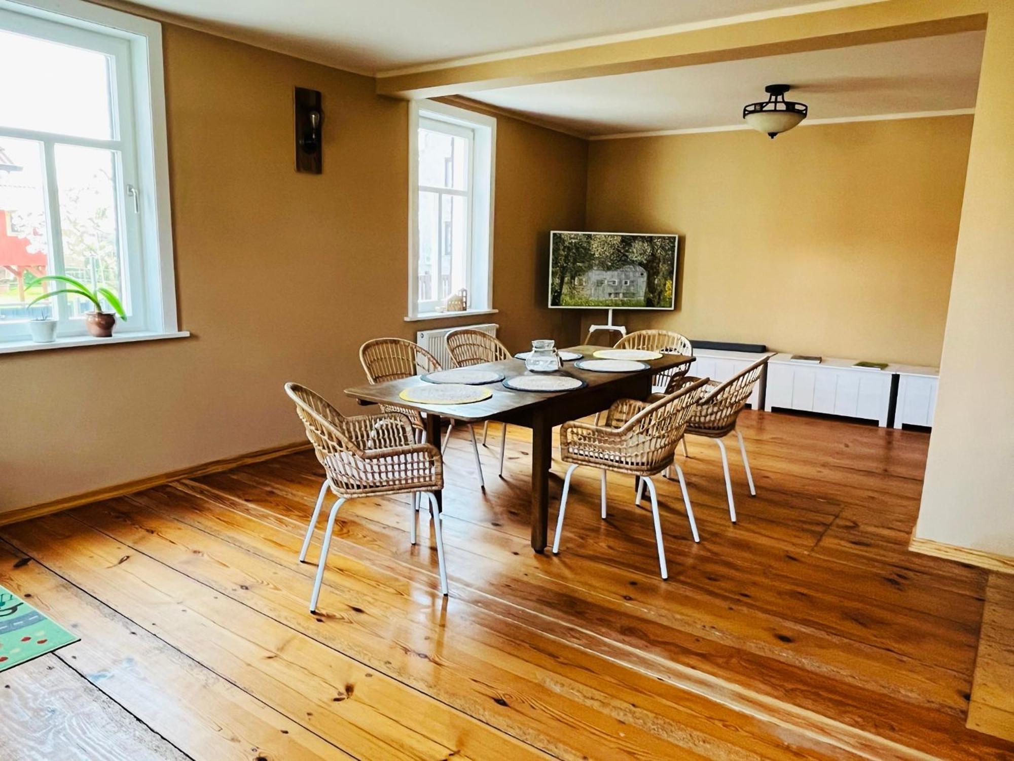 Altes Pfarrhaus Neustaedt Hotel Neustadt  Kültér fotó